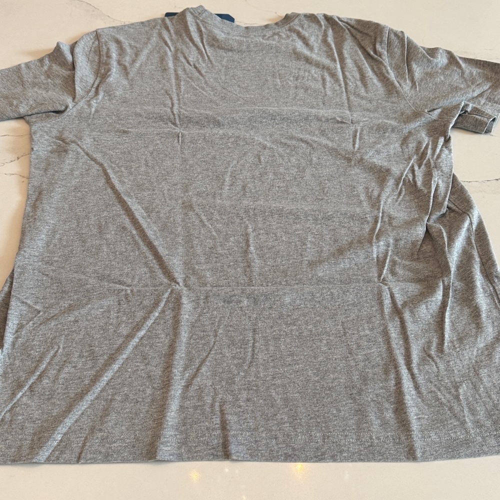 Life is Good “Peace Love Dogs” Crusher Tee Shirt Size: large Color: gray - Picture 2 of 11